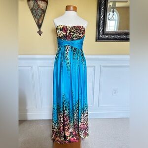 Formal Joseph Ribkoff gown. Size 10.